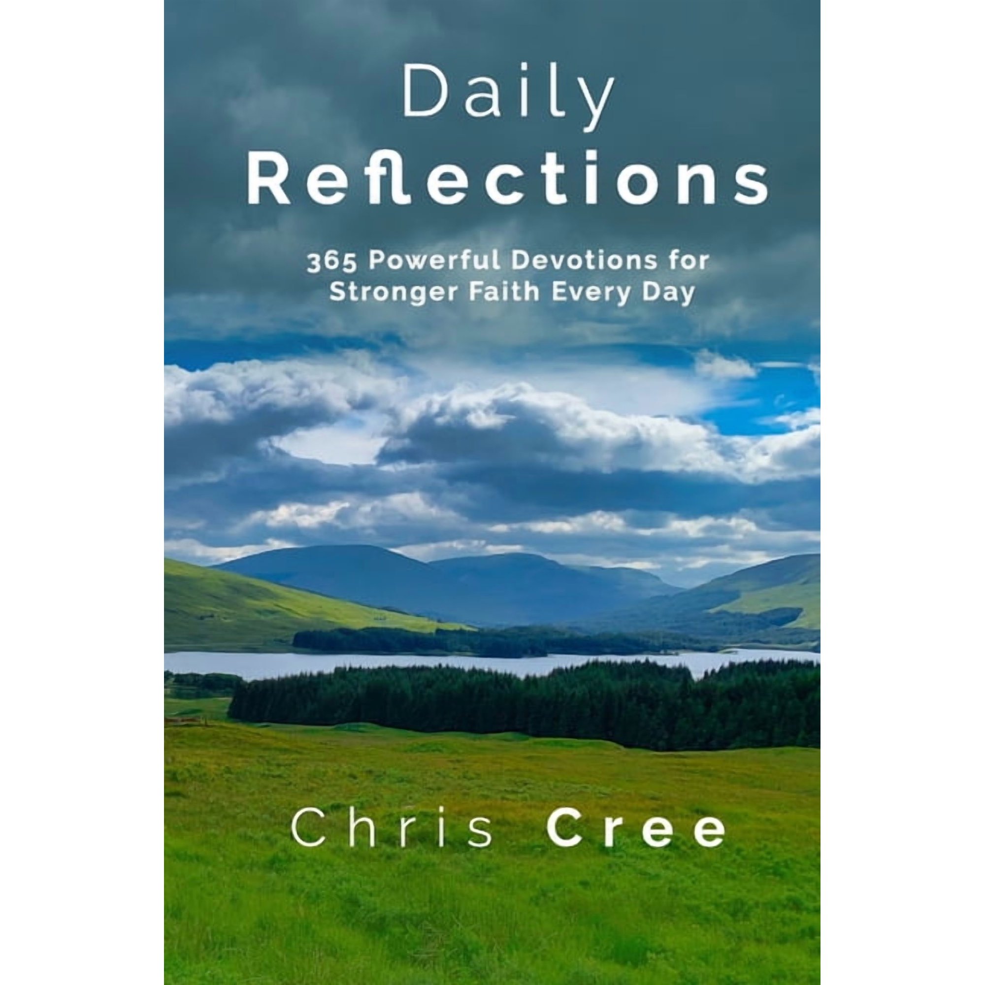 Daily Reflections: 365 Powerful Devotions for Stronger Faith Every Day (Paperback)