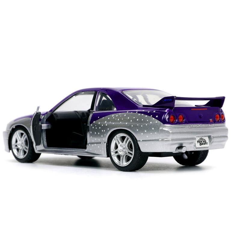 ミニカー Fast & Furious Nissan Skyline GT-R Amazon.com: Fast & Furious 1:32 1995 Nissan Skyline GT-R
