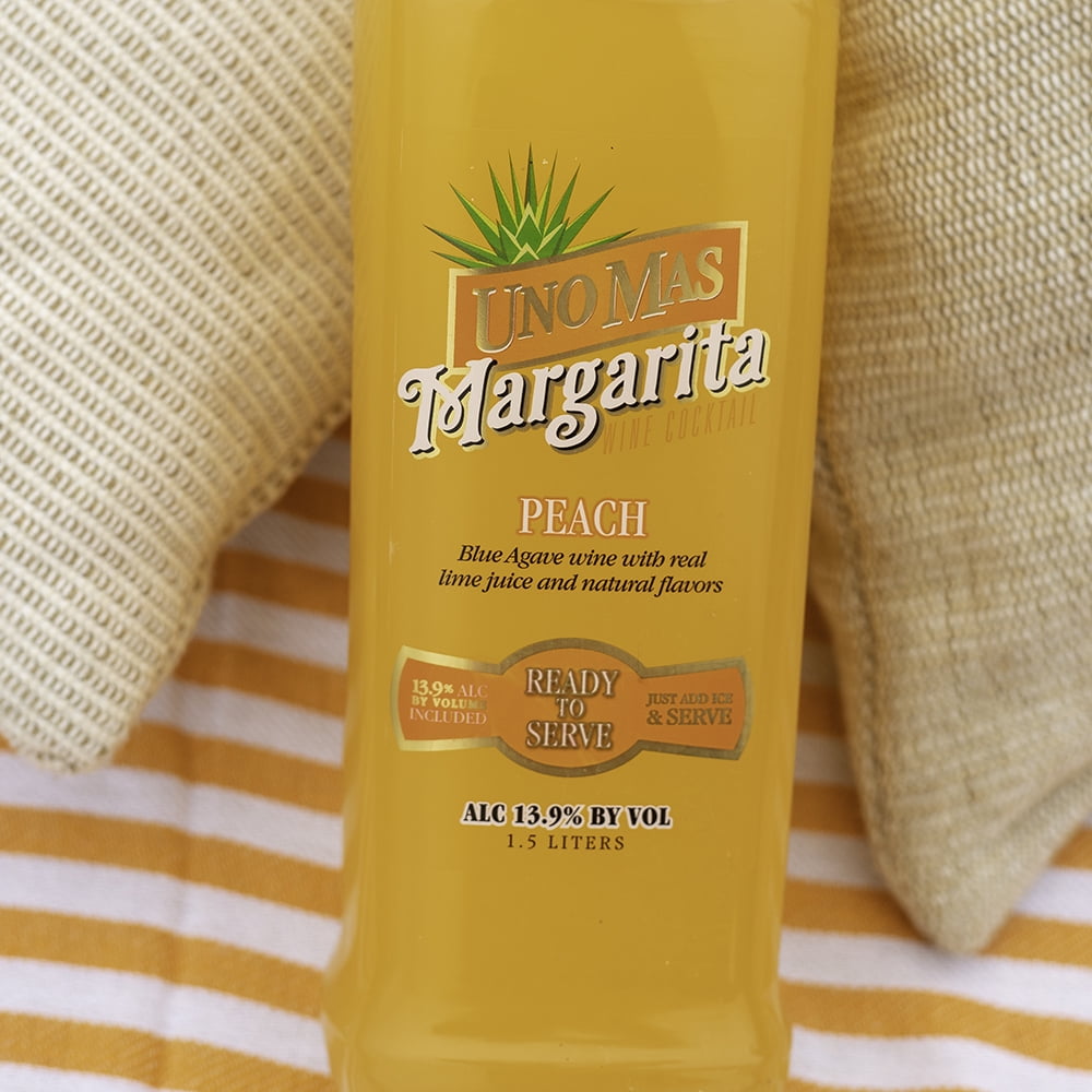 Uno Mas Peach Margarita Wine Cocktail, 13.9% ABV, 1.5L Glass Bottle, 10-150ml Servings