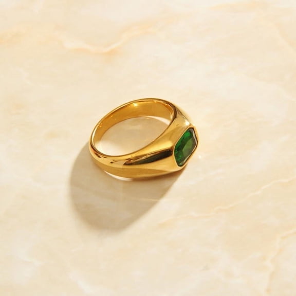 Stainless Steel Ring for Men and Women with Green Zircon Stone Fashion Jewelry Popular Electroplated Band Ring Gift for Him or Her Size 6 7 8