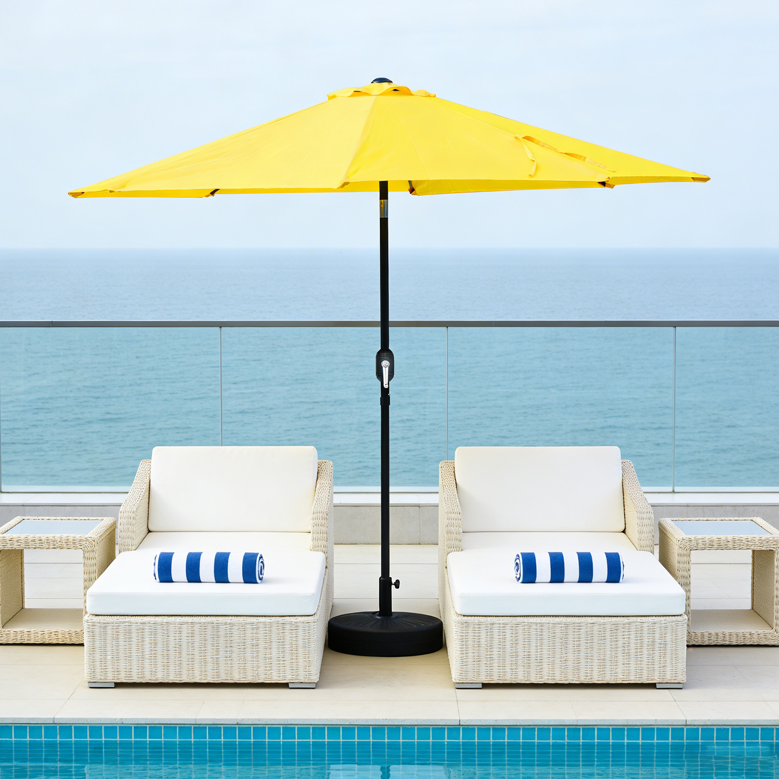HaiNova 9ft Market Patio Umbrella with Push-Button Tilt photo 4