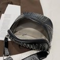 thumbnail image 2 of Riñonera para mujer, bandolera con borlas y remaches, monedero para llaves, bolso deportivo elegante para uso diario, 2 of 5