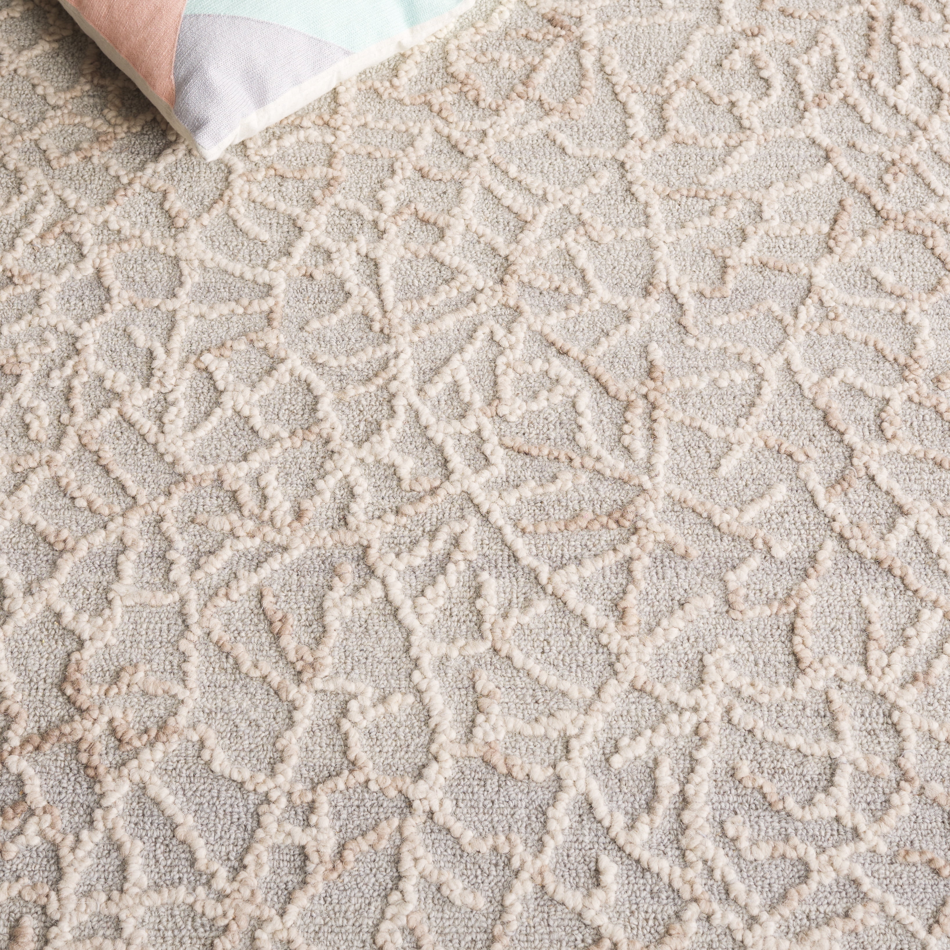 SAFAVIEH Abstract Santos Abstract Area Rug, Beige/Gray, 6' x 6' Square