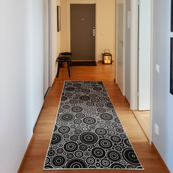 Geometric Decorative Rug, Different Sized Circles and Rounds Simple Style Graphic Print Shabby Home, Quality Carpet for Bedroom Dorm and Living Room, 6 Sizes, Black White, by Ambesonne