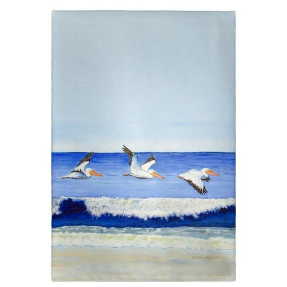 Betsy Drake Interiors Skimming the Surf Guest Towel