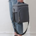 thumbnail image 2 of Mochila ligera con bolsillos y aislamiento térmico para senderismo, camping y trabajo. Gris, 2 of 9