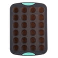 thumbnail image 4 of Trudeau Mini Moule à Muffins de 24 Tasses en Silicone de Structure, 4 of 4