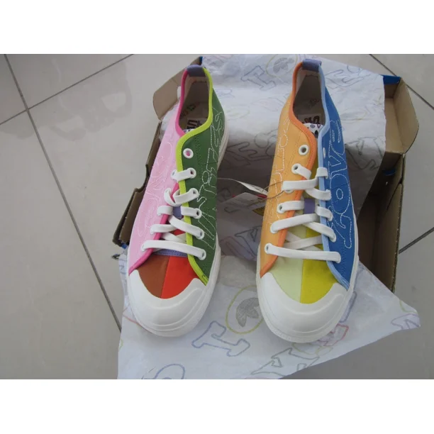 Adi - das ORIGINALS NIZZA PRIDE LOVE UNITES MEN UNISEX CASUAL SHOES SIZE 10.5 NEW