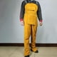 thumbnail image 3 of Delantal de material cuero para soldar - Delantal de seguridad trabajo de piel de vacuno dividida resistente al calor y a las llamas, color amarillo - 103cm, 3 of 7