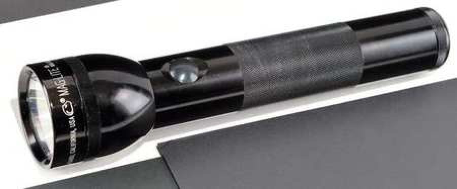 MAGLITE S2D015K MAGLITE 27 Lumens Industrial Black Handheld Flashlight 