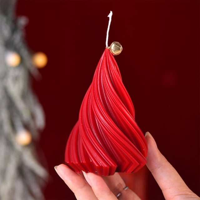 Vela con Forma de Árbol de Navidad, Adorno Decorativo para El Hogar - Vela Aromática de Cera Roja, 7,2 X 5 X 5 Cm - 1 Unidad - Calcetín Navideño con Aroma a Cera