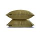 thumbnail image 4 of Funda de cojín decorativa HomeCentric lisa en dorado antiguo (paquete de 2), 45 x 45 cm (18 x 18 pulgadas), funda de cojín de seda artística lisa y lisa para sofá, estilo moderno - Lujo en dorado, 4 of 5