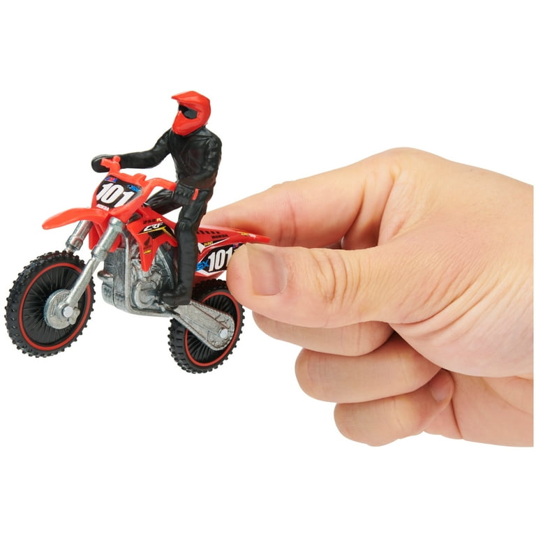 Dirt bike and rider toy deals