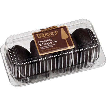 Freshness Guaranteed Chocolate Whoopie Pie/ Van Icing