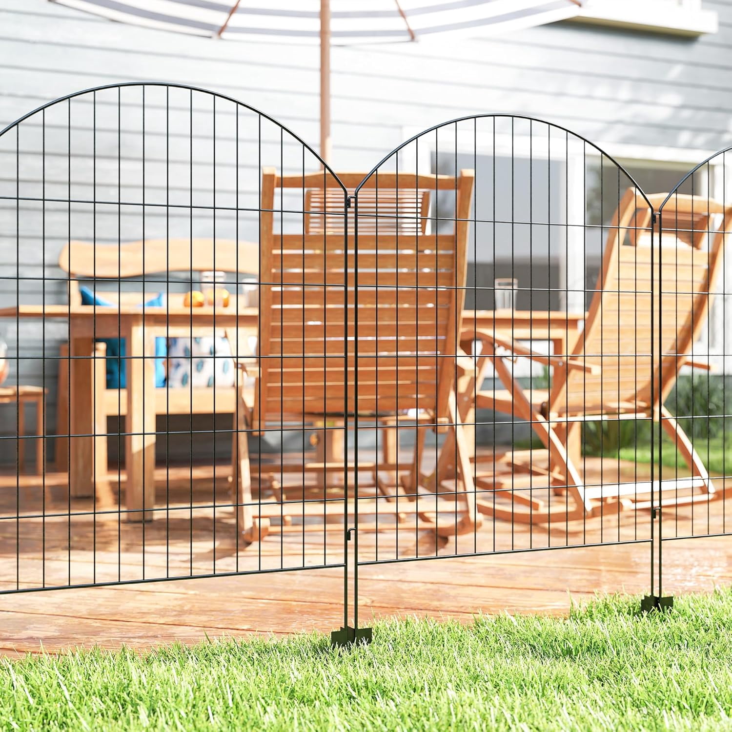 GMNIU Garden Fence, 4 Pack Steel Fence Panels, 11.5' L x 43" H, Rust-Resistant Decorative Border Flower Edging for Yard, Landscape, Patio, Outdoor Decor, Curved Grids