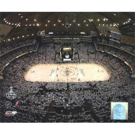 Photofile PFSAALJ18901 Mellon Arena Game Three of the 2008-09 NHL Stanley Cup Finals - 10 Sports Photo - 10 x 8