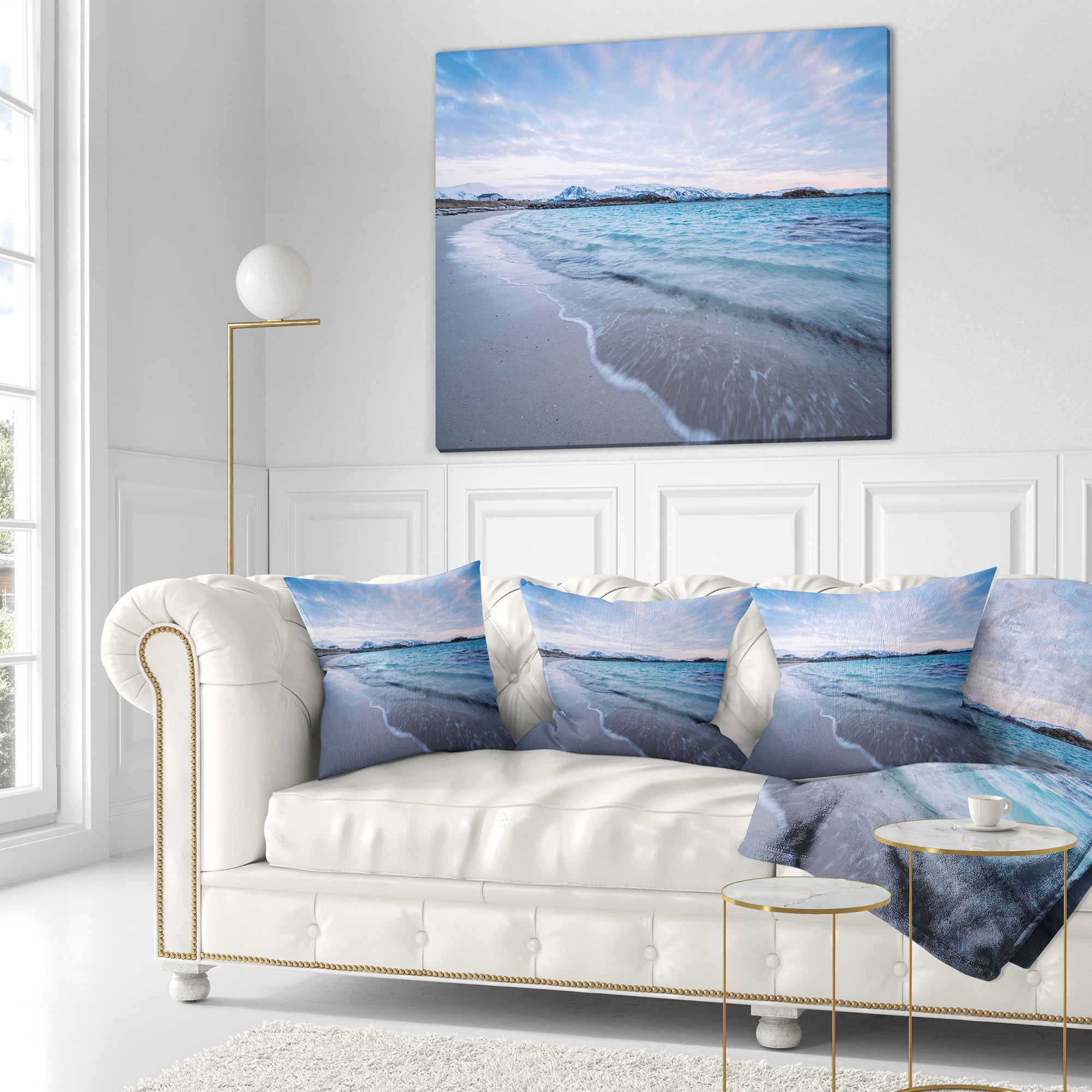 Designart Waves Splashing the Calm Seashore - Modern Seascape Throw Pillow - 16x16