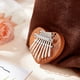 thumbnail image 3 of Mini Kalimba de 8 teclas, compacto de madera, Kalimba, práctica de dedo, regalos para amantes de la música, 3 of 7