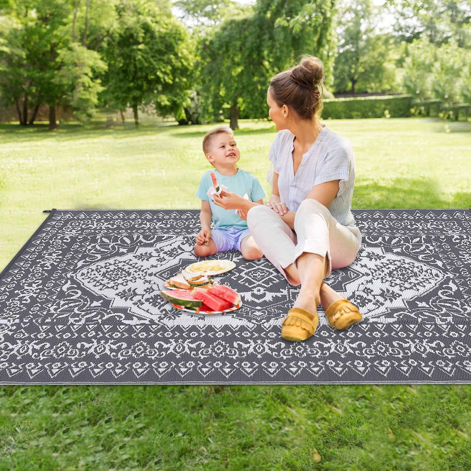 Haperlare 9x12ft Boho Outdoor Rugs Waterproof Reversible Plastic Straw Rug, Large Vintage Medallion RV Camping Carpet  for Deck, Picnic, Beach, Pool, Garden, Gray and White