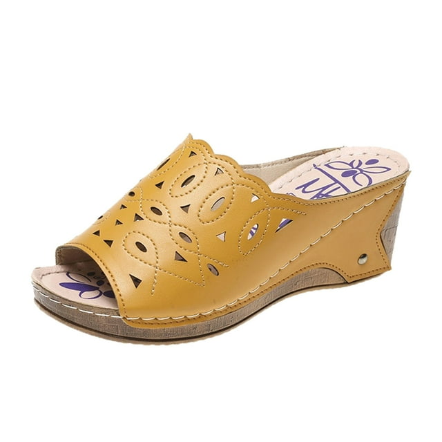 IUJSOY Sandales pour Femmes à Talons Compensés Mode Cloutées Ajourées à Bout Ouvert Sandales à Enfiler
