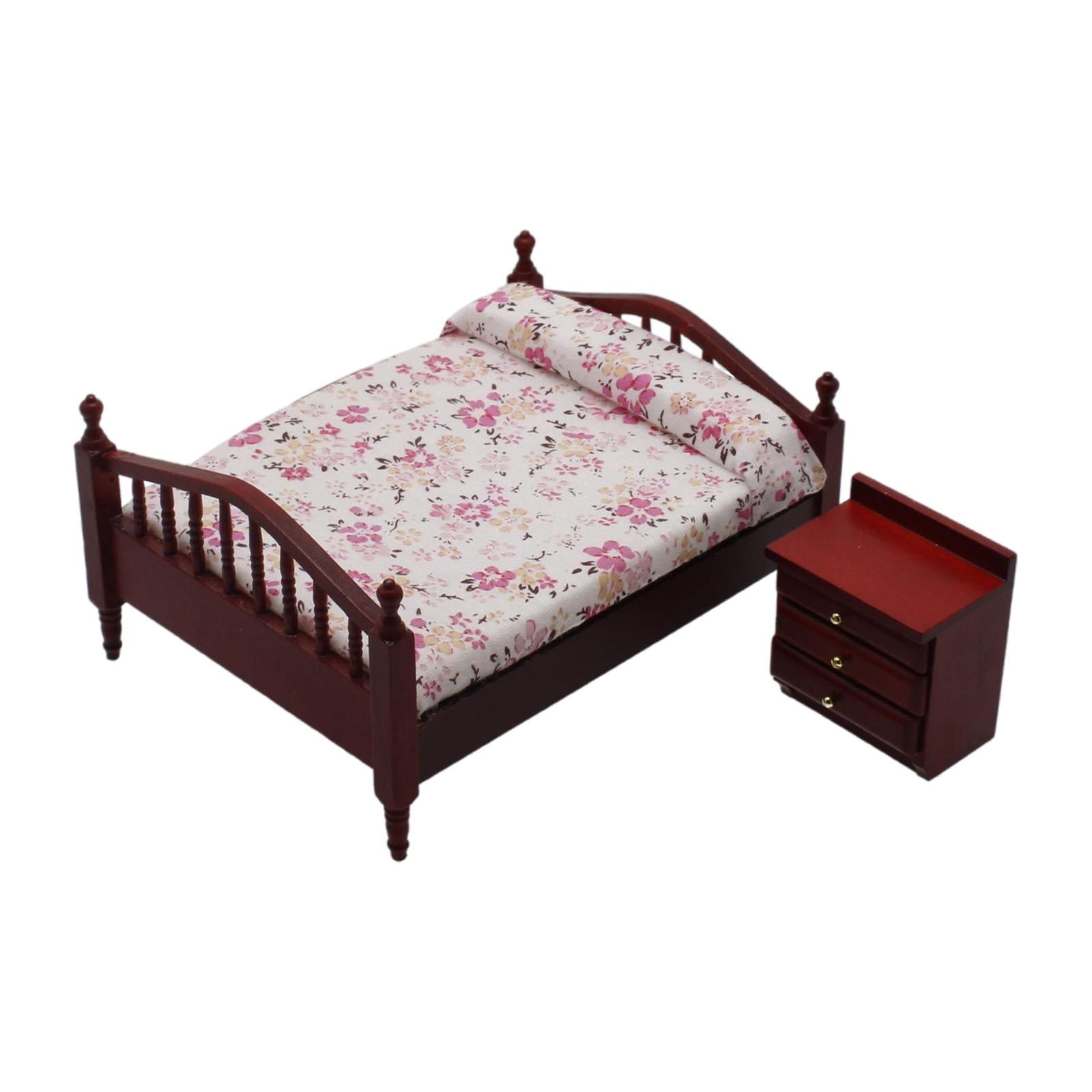 1:12 Dollhouse Miniature Double Flower Wooden Bed For Bed Room With Bedding \ 