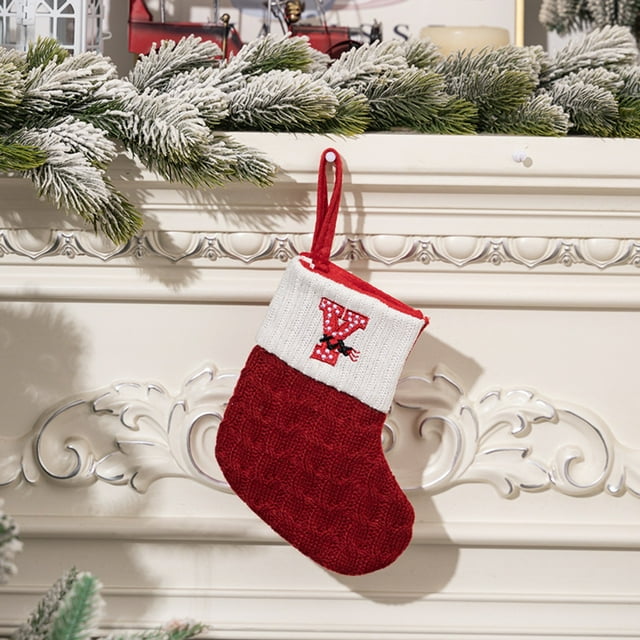 Riforla Mini Bas avec Initiales Bas de Noël avec 26 Lettres Décorations de Noël Lettres Tricotées Rouges Bas de Noël Brodés Suspendus Y 19.5x15.5cm