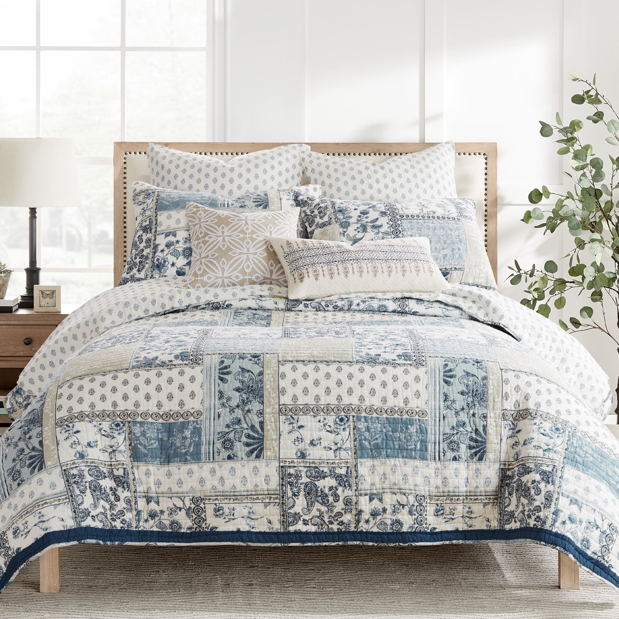 Levtex Home - Aliza Quilt Set - Full/Queen Quilt and Two Levtex Home - Aliza Quilt Set - Full/Queen Quilt and Two