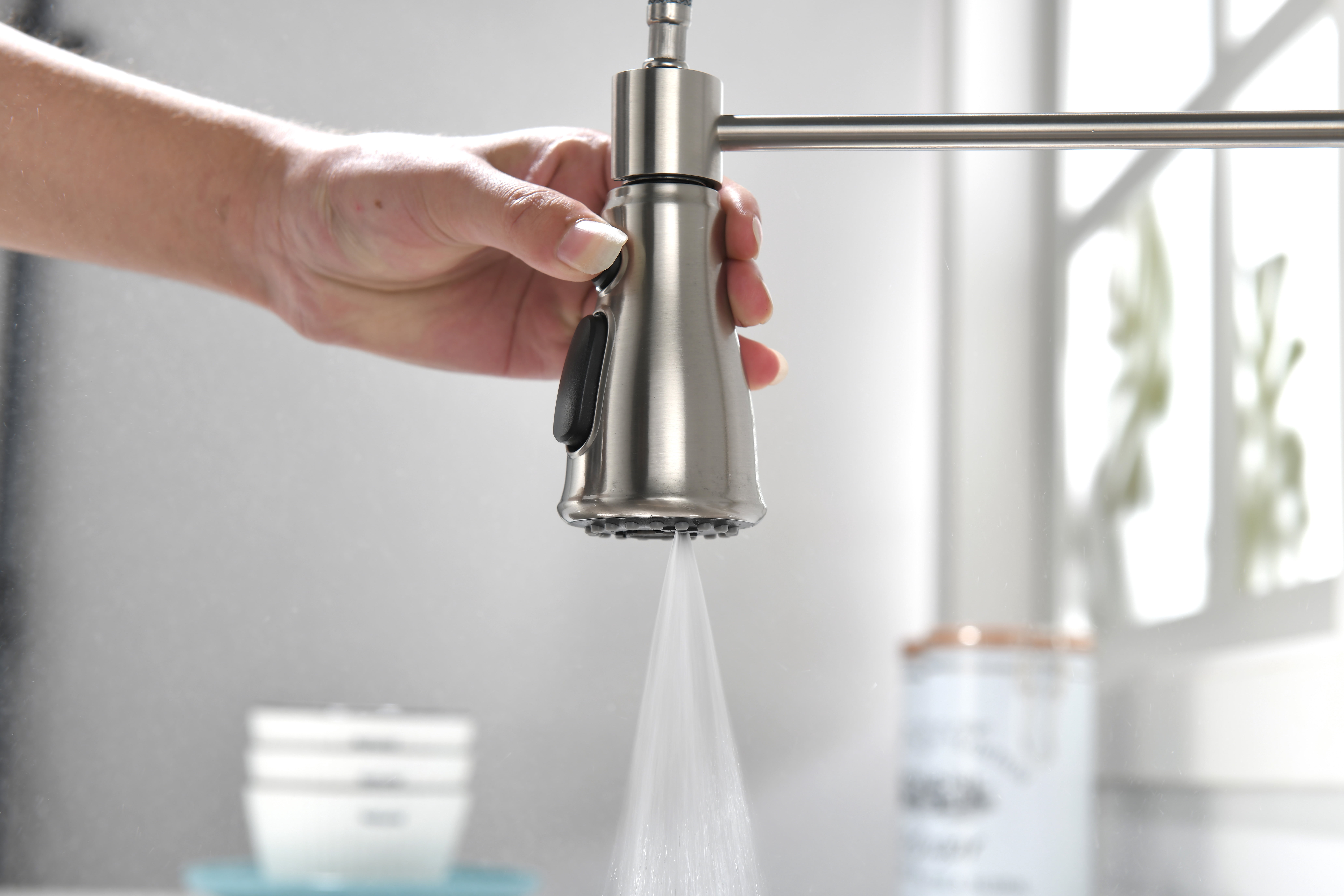 Izzovium Touch Kitchen Faucet with Pull Down Sprayer, Brushed Nickel Stainless Steel, 360-Degree Rotating Nozzle, Single Handle Control for Easy Water Temperature Adjustment