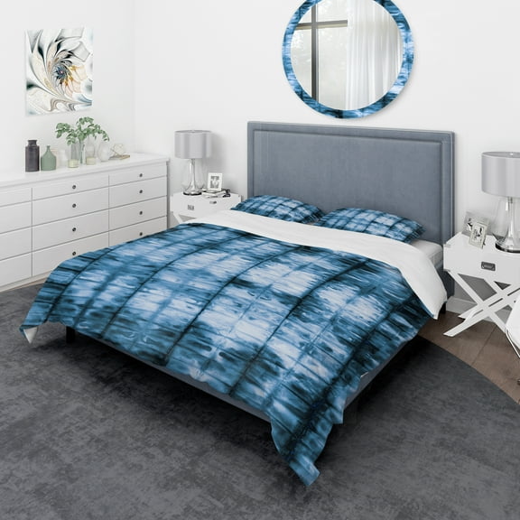 Designart 'Indigo watercolor geometrical IV' Geometric Duvet Cover Set