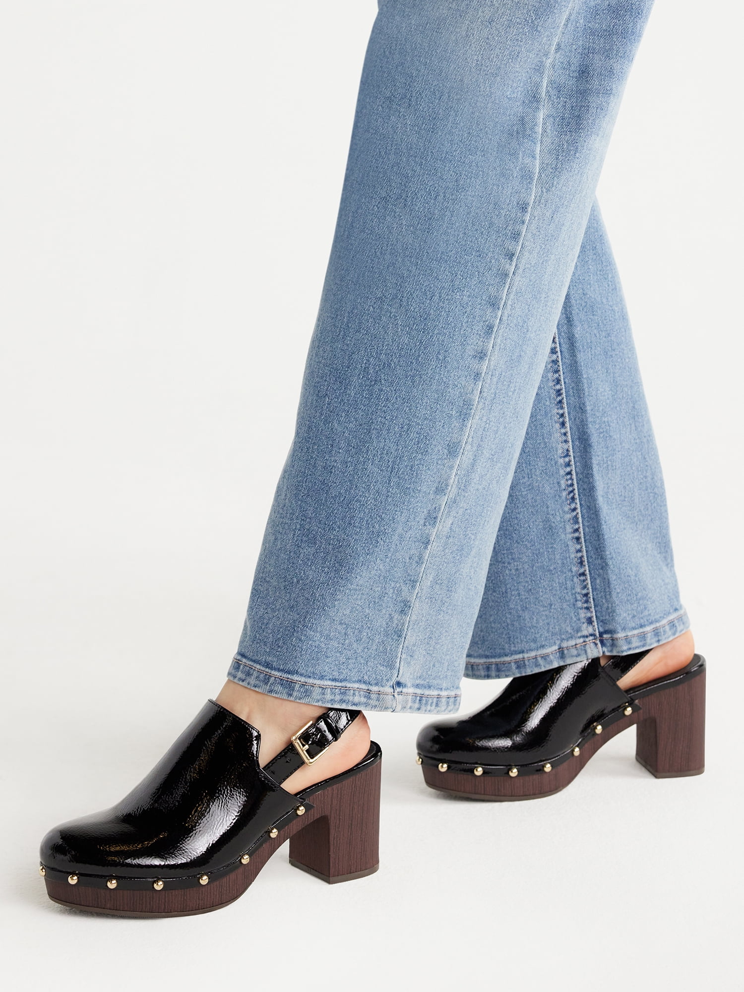 Scoop Women’s Heeled Clogs