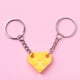 thumbnail image 5 of Adorables llaveros a juego para parejas como regalo festivo Llaveros con forma de corazón para San Valentín, 5 of 8