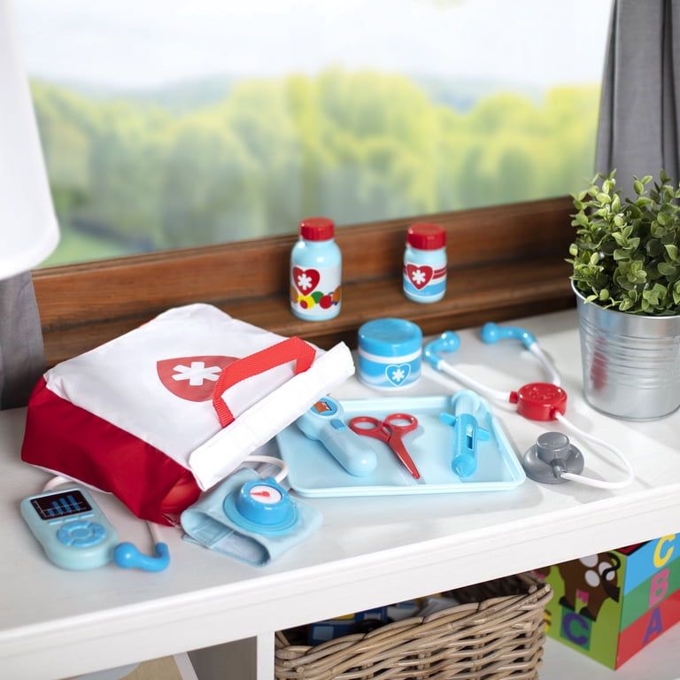 Free Shipping! Melissa & Doug Get Well Doctor's Kit Play Set, 25