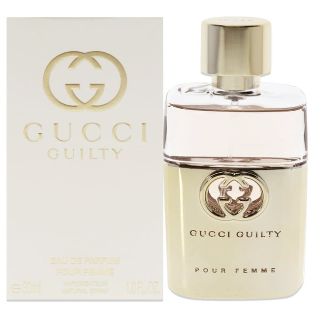 aerosol edp 1 oz gucci Producto de importación. Frasco rectangular dorado con tapa metálica y logo GG en relieve a la derecha y su caja blanca Gucci Guilty a la izquierda; fragancia afrutada chipre con notas de pimienta rosa, bergamota y pachulí, recomendada para uso diario y también adecuada para llevar en bolso de viaje por su tamaño compacto.