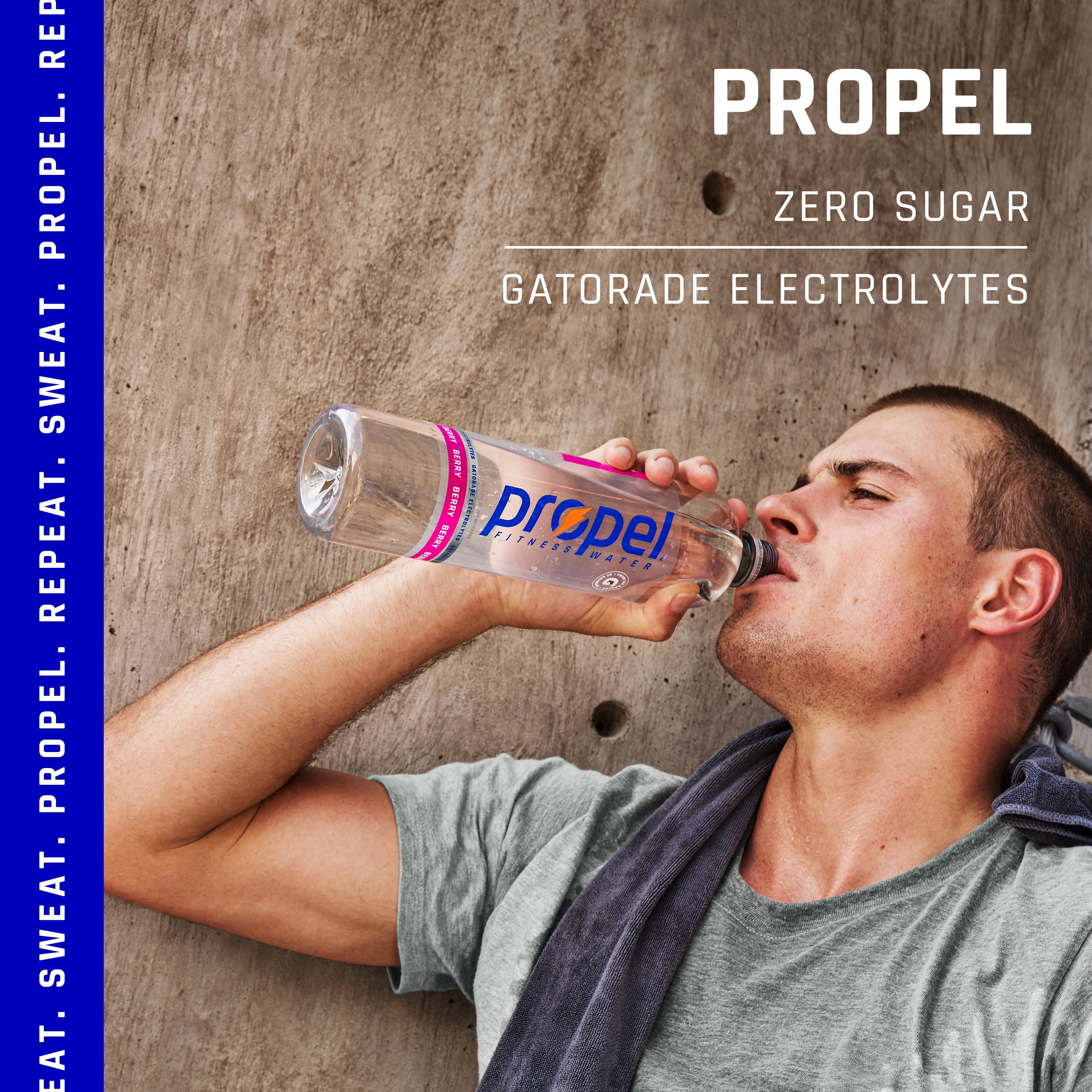 Propel Fitness Berry Flavored Electrolyte Water Beverage, 33.8 fl oz Bottle
