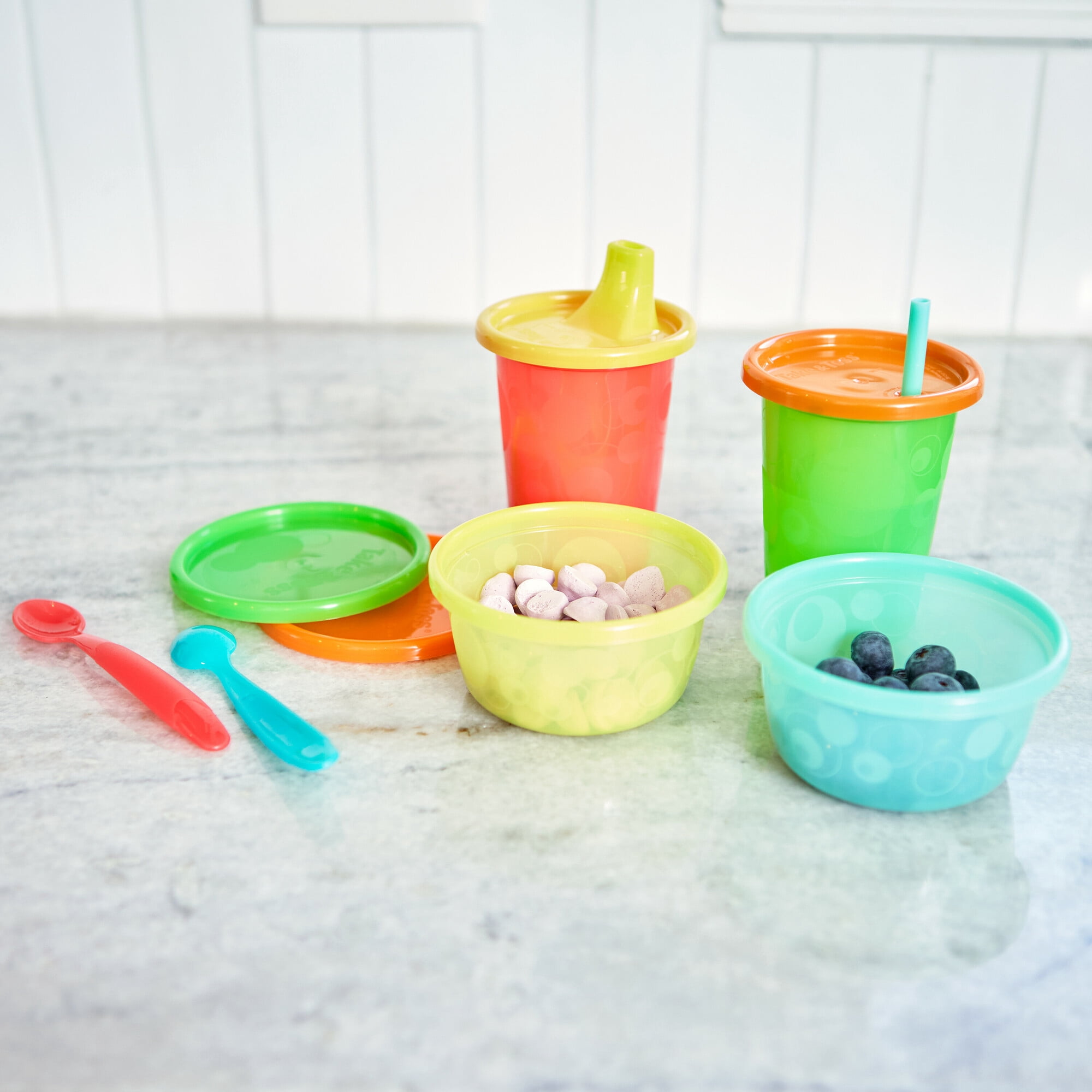Take & Toss 8 oz Bowls with Lids - 4 Pack