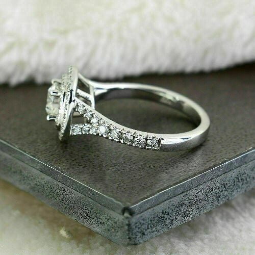 3Ctw Round Cut Halo Simulated Diamonds Women's Engagement Ring Silver 14K White Gold Finish