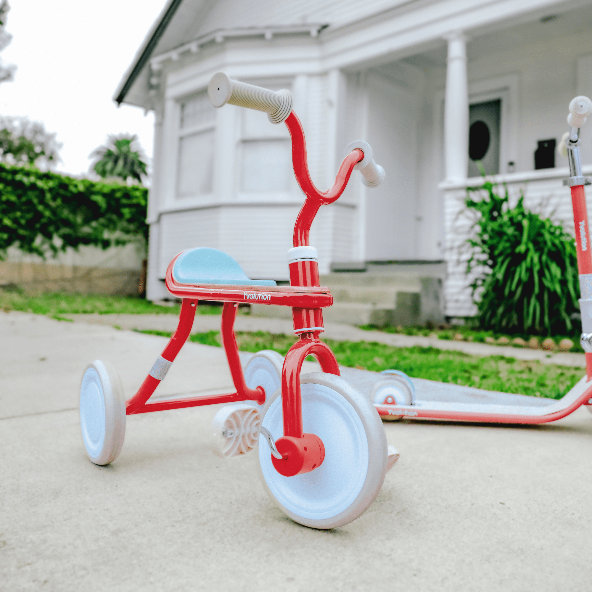 Yvolution Kids Tricycle, Classic Trike, Vintage Design, 18 Months to 3 Years Old, Red