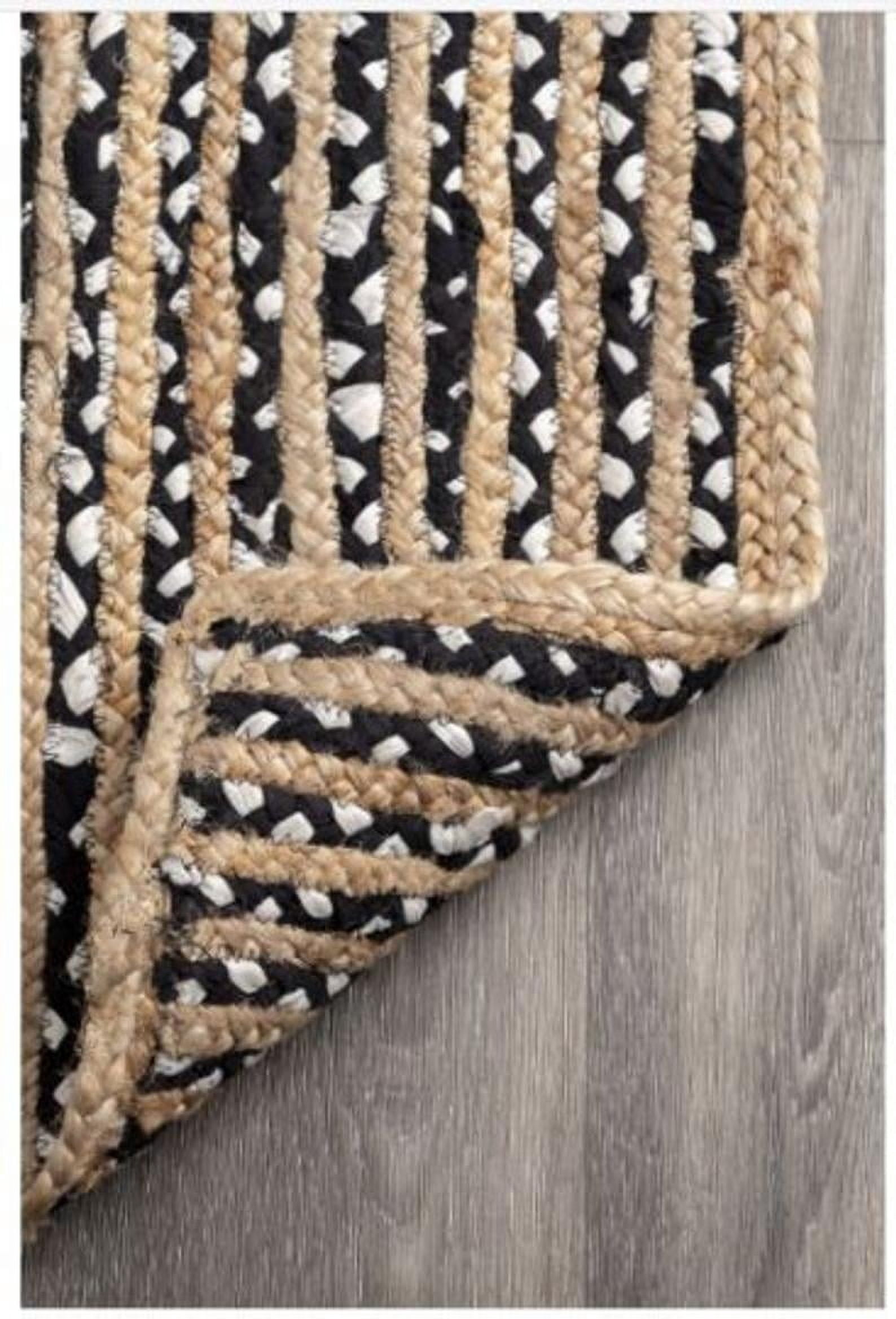 Indian Handmade Braided Black & White Cotton with Natural Jute Area Rugs , Floor Decor Carpet Size 4 x 6 Feet ( 120 cm x 180 cm )