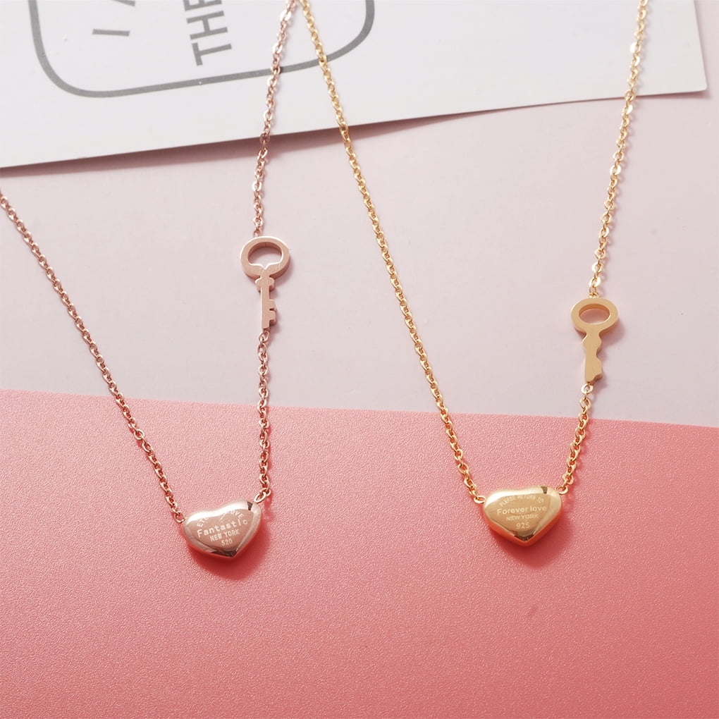 Women Heart Necklaces Simple Style Girls Pendant Small Ladies with Fine Necklace Hanging Decor Jewelry Ornament Festival Gift Golden