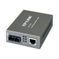thumbnail image 1 of TP-Link MC110CS - Convertisseur de Média à Fibre Optique - 100Mb LAN - 10Base-T, 100Base-FX, 100Base-TX - RJ-45 / SC Monomode - jusqu'à 12,4 miles - 1310 nm, 1 of 2