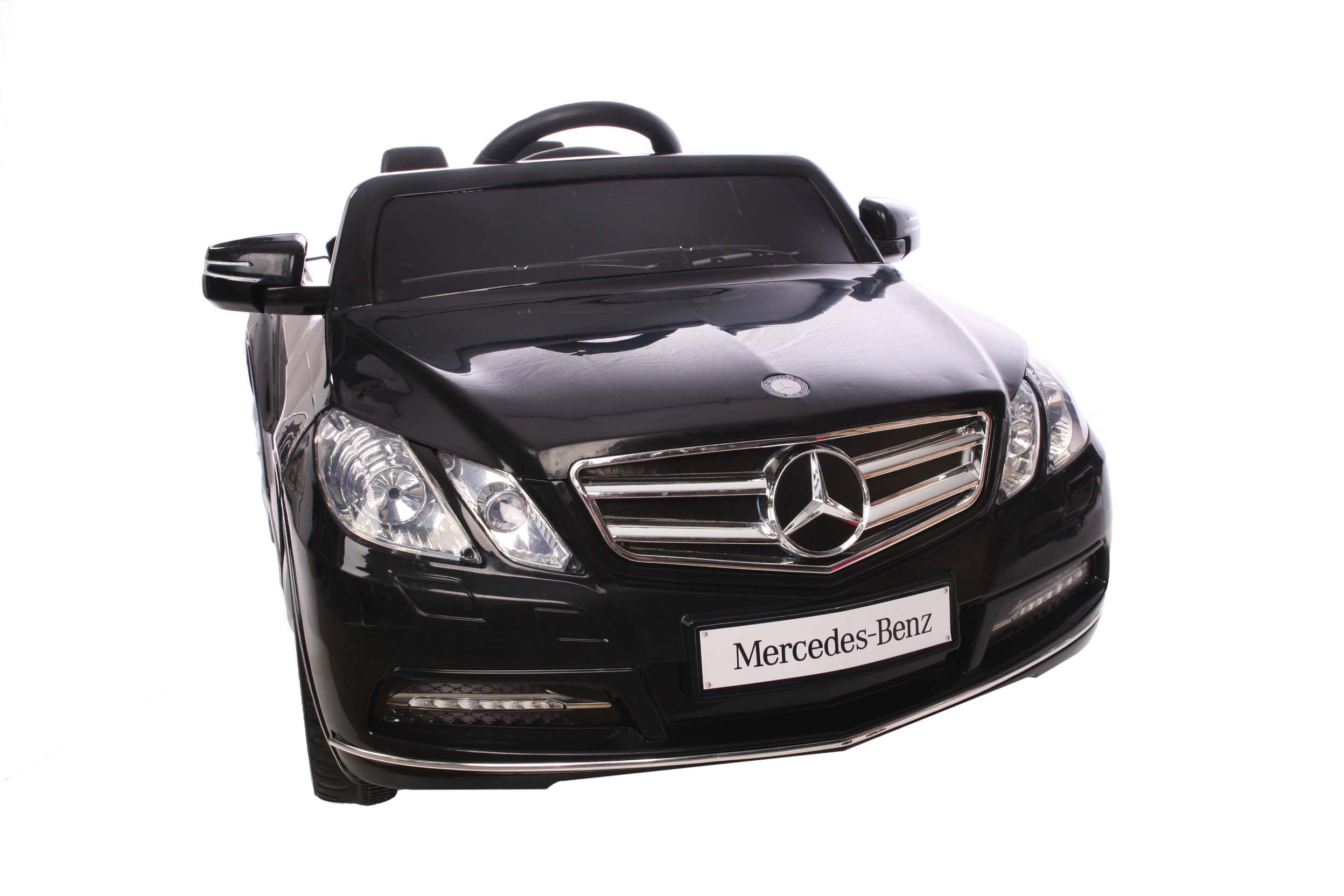 One-Seater Mercedes Benz E550 6-Volt Battery-Operated Ride-On - image 2 of 6