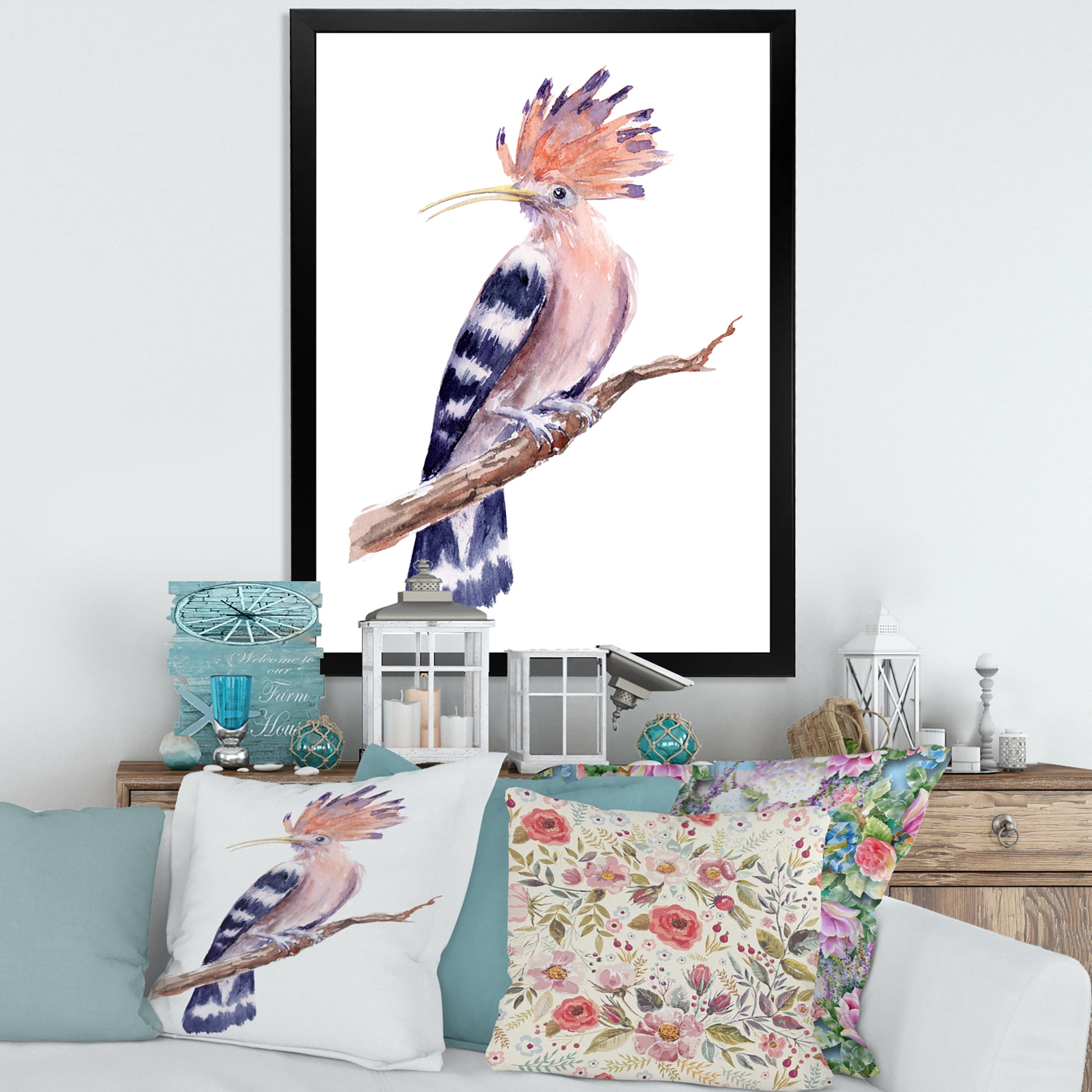 Designart 'Ancient Hoopoe Bird On A Branch' Traditional Framed Art Print