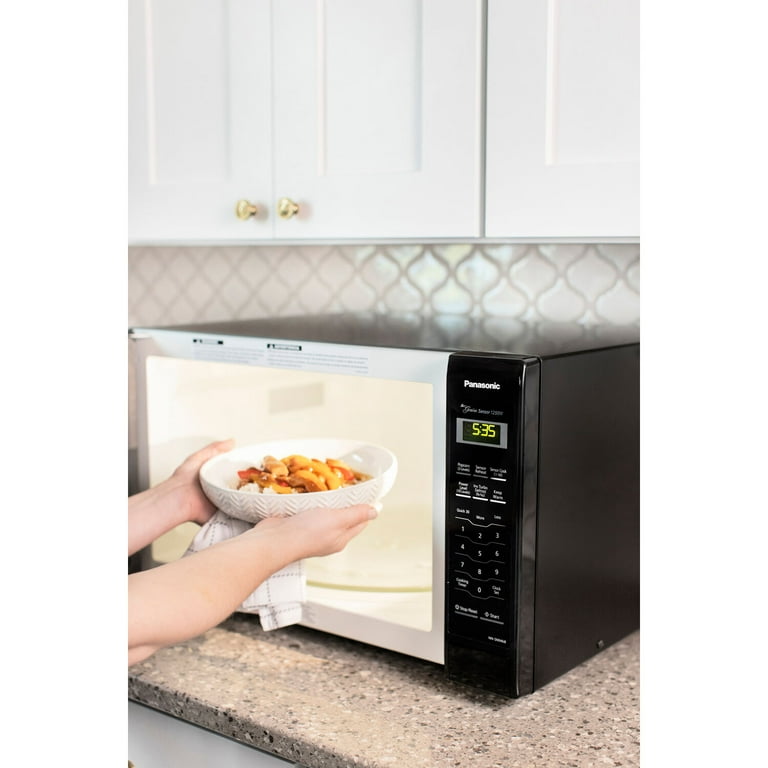 Panasonic 1250W Genius Sensor Countertop/BuiltIn Microwave, 50 OFF