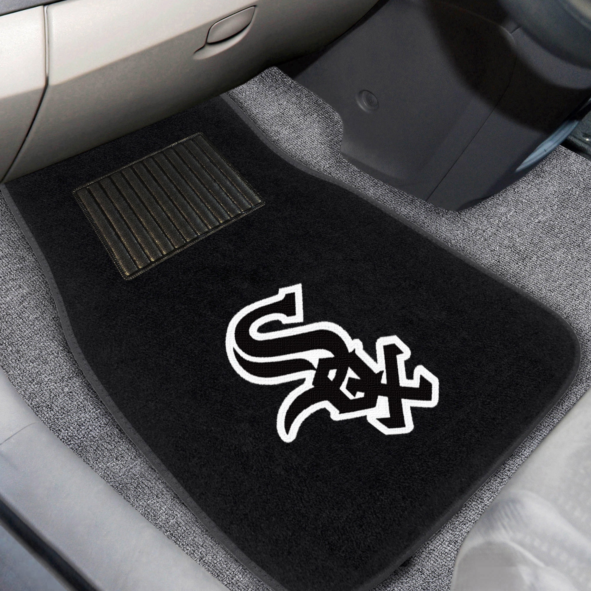 Chicago White Sox 2 Piece Embroidered Car Mat Set Walmart Com