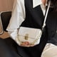 thumbnail image 5 of Nuevo bolso de hombro portátil con cadena brillante, moderno y sencillo, de piel sintética, tipo joker, pequeño bolso. Blanco cremoso, 5 of 5