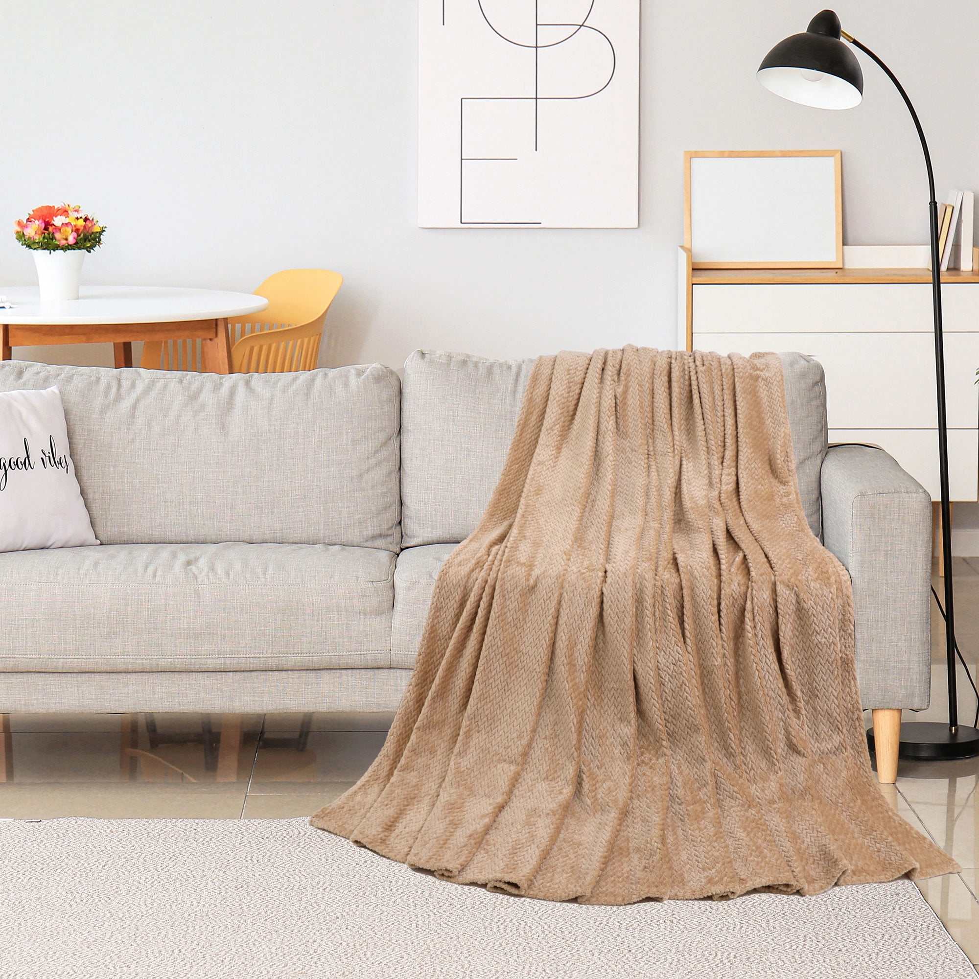 Unique Bargains 280GSM Flannel Fleece Throw Bed Blanket, 50" x 59", Taupe