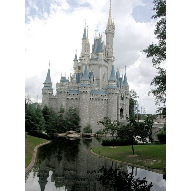 Kingdom Magic Fantasy Magic Castle Castle 12 Inch By 18 Inch Laminated Poster With Bright Colors And Vivid Imagery Fits Perfectly In Many Attractive Frames Walmart Com Walmart Com