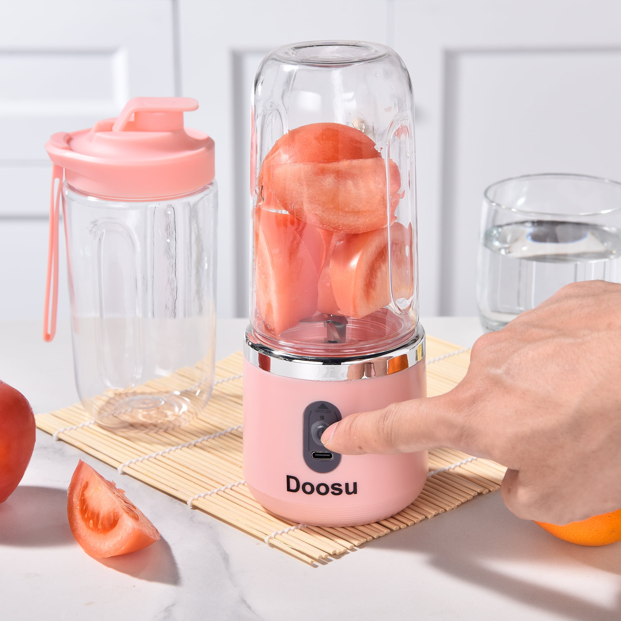 Doosu Juice Machine, Portable USB Charging Juicer Blender - Compact Design, Easy to Clean, Ideal for Smoothies and Shakes