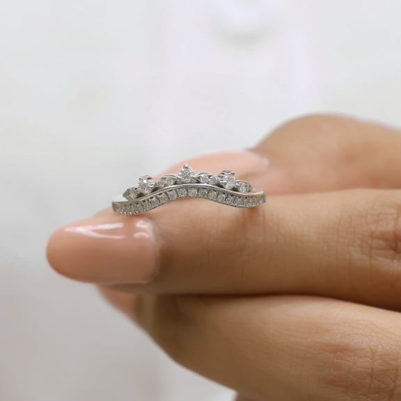 VINSON Moissanite Diamond Band - Vintage Inspired Diamond Wedding Band