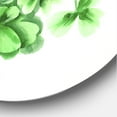 thumbnail image 3 of Designart 'Green Vintage Leaves of Shamrock' Traditional Circle Metal Wall Art 29x29 - Disc of 29, 3 of 5